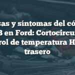 Causas y síntomas del código B11EB en Ford: Cortocircuito en control de temperatura HVAC trasero