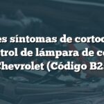 Posibles síntomas de cortocircuito en control de lámpara de cortesía en Chevrolet (Código B2558)